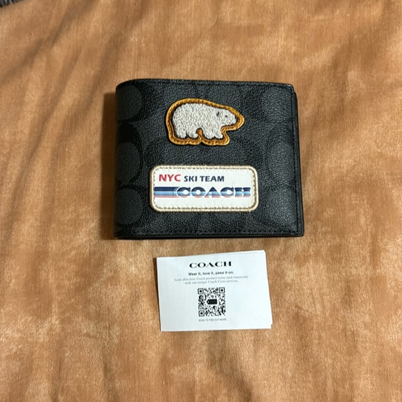 Men's BNWOT Coach Signature Ski Wallet - Picture 1 of 3